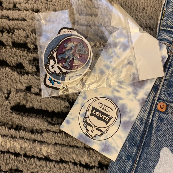New Men’s Levi’s x Grateful Dead Premium 501 Jeans 30 x 30 🚨 Includes Patches - Picture 3 of 8